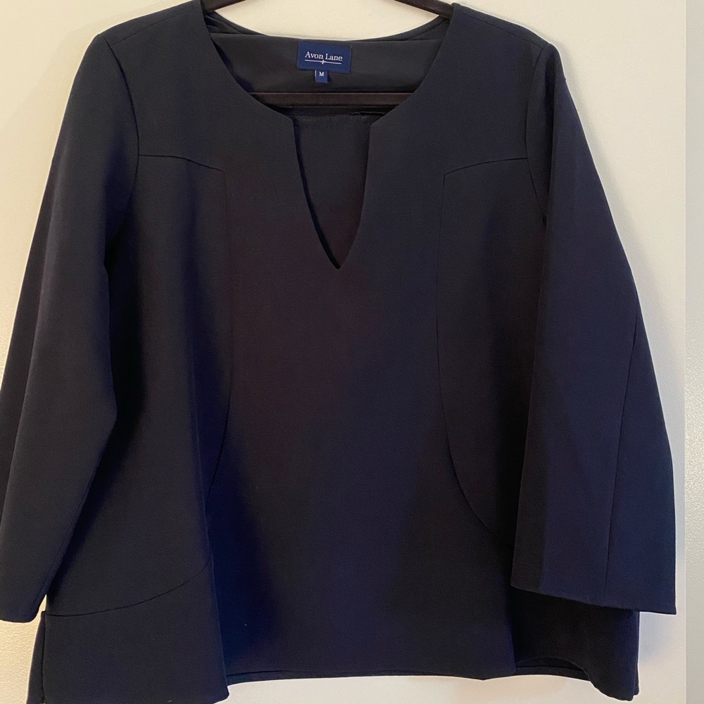 Tuckernuck Avon Lane Celeste V Neck Blouse